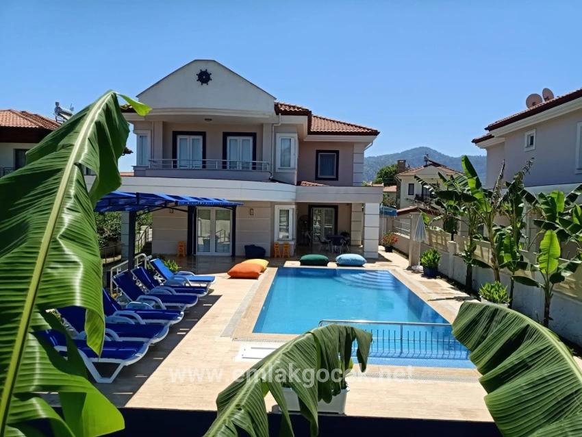 4+1 Villa Zum Verkauf In Dalyan Gülpınar, 573m2