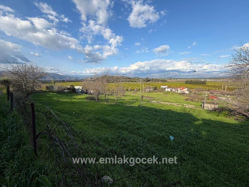 11.230 M² Großes Grundstück Mit Seeblick In Dalyan Zu Verkaufen.