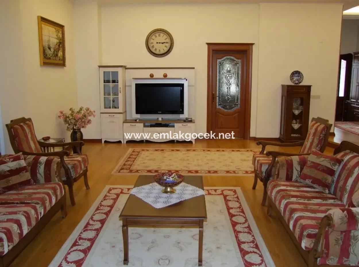 Plot 4 Verkauf In La Luxus-Villa Zum Verkauf In Urla Innerhalb 1078M2 Maßgeschneiderte Villa 1