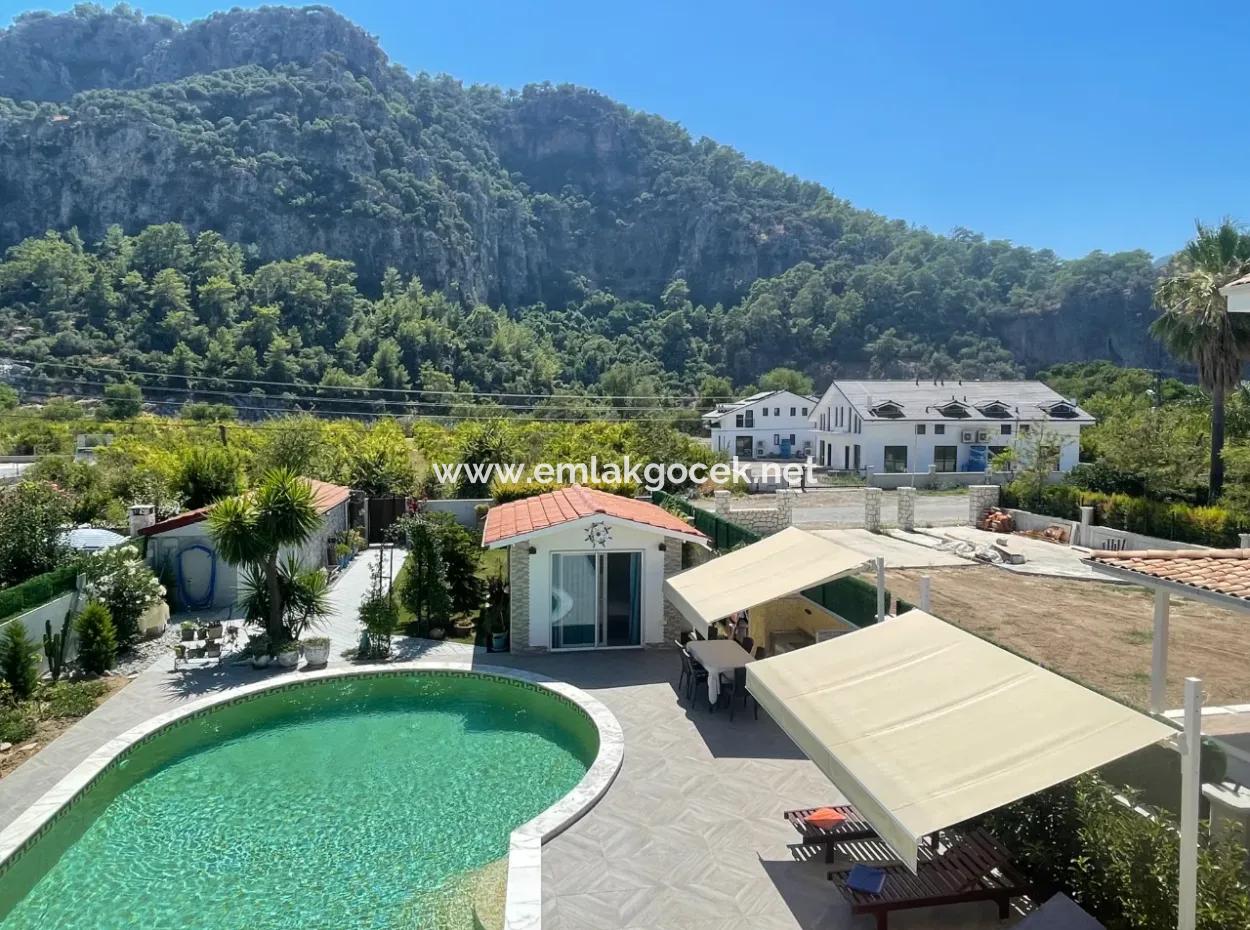 4 1 Villa Zum Verkauf In 720M2 Grundstück In Dalyan Gülpınar
