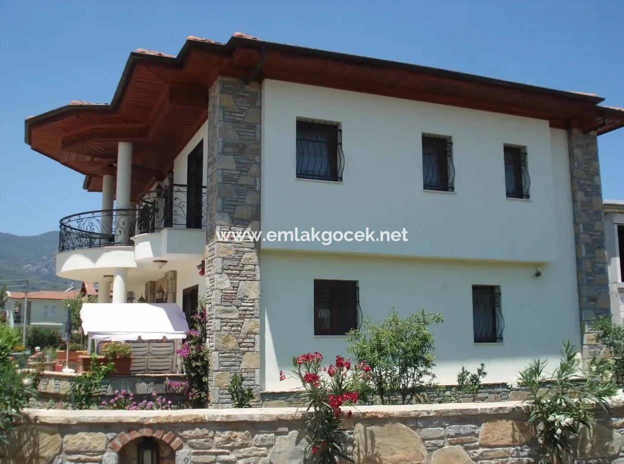 In Dalyan Gülpınar Dalyan Villa Für Verkauf Luxus-Villa In Grundstück Von 800M2 Innerhalb Der Empfohlenen 4 1