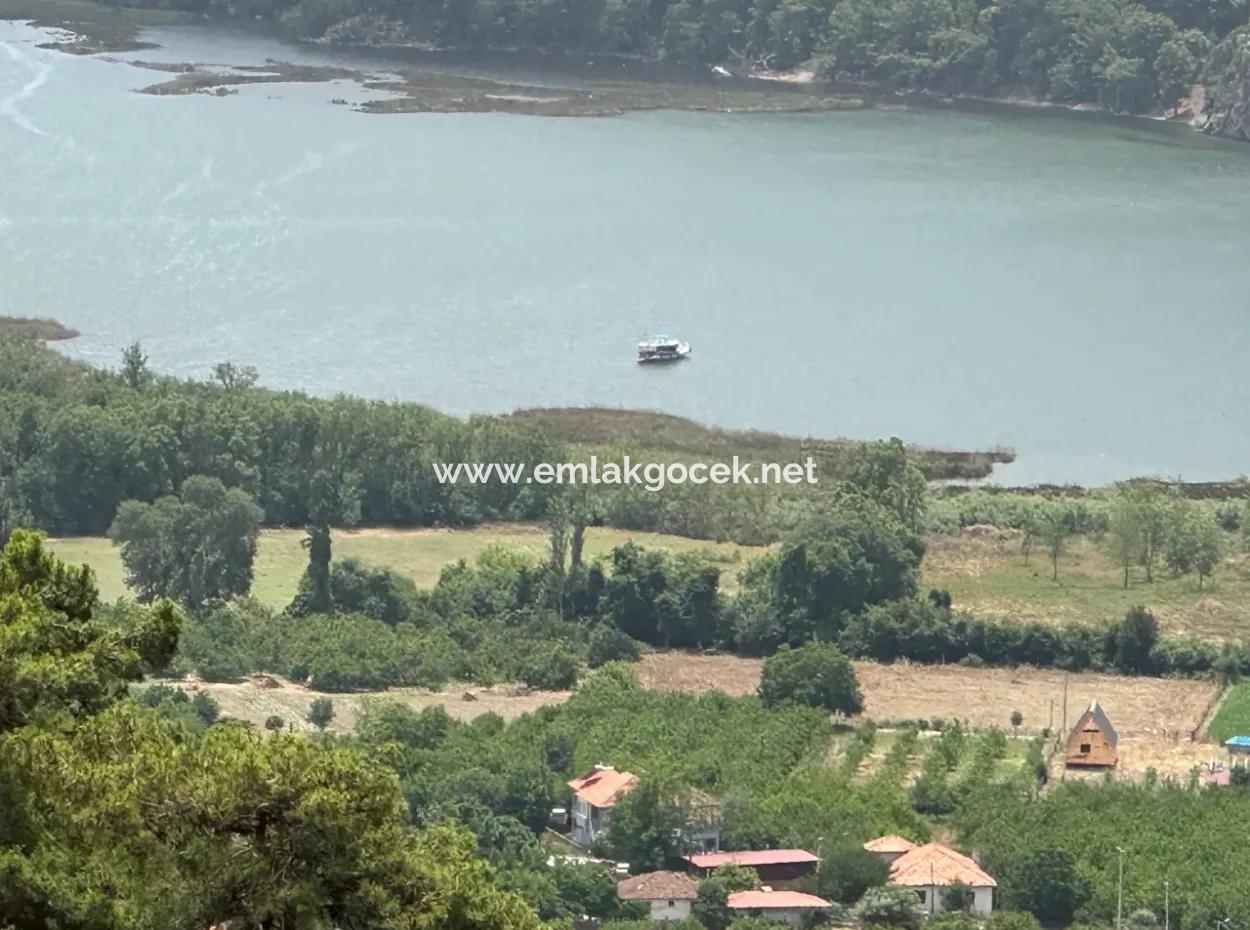 Grundstück Zum Verkauf In Çandır Mit Seeblick