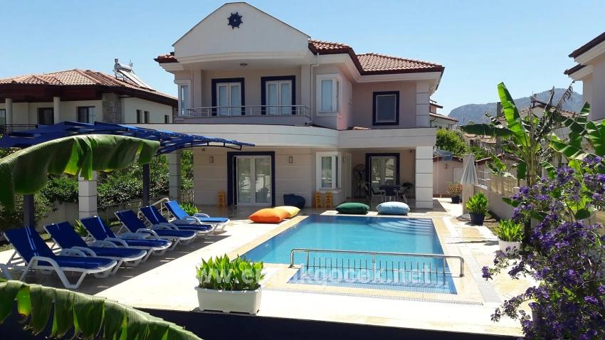 4+1 Bedroom Villa For Sale in Dalyan Nbh. Ortaca - 573 m²