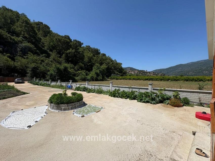 2+1 Bedroom Detached house For sale in Dalyan Nbh. Ortaca - 2.500 m²