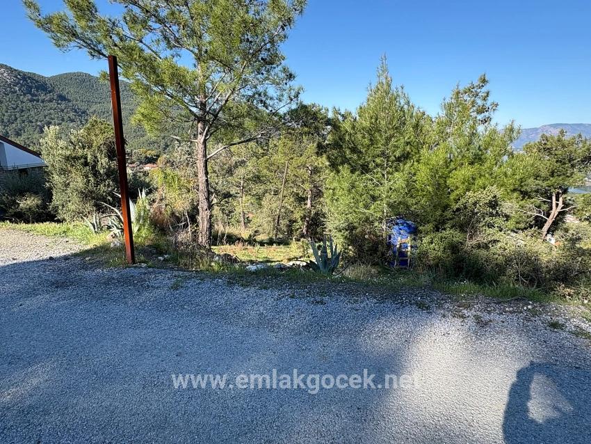 1000m2 Land For Sale With Sea View In Gökbel Village Residential Area