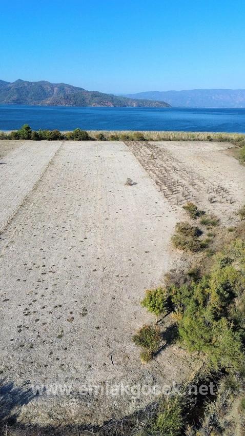 3210m2 2b Land For Sale In Çandır, Right On The Lakefront