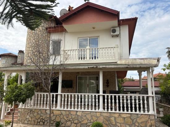 3+1 Villa For Sale On A 500m2 Plot In Dalyan Gülpınar