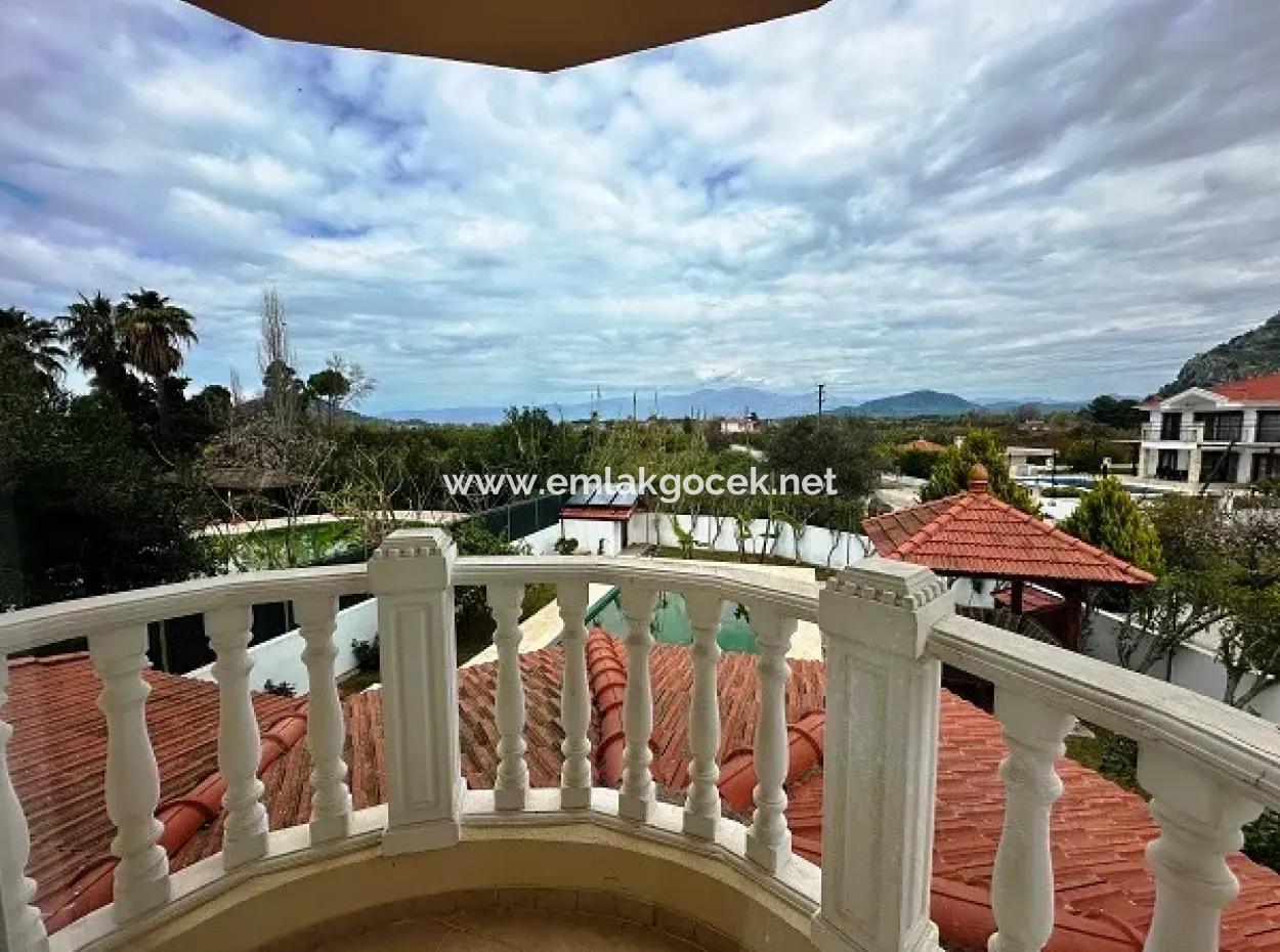 3 1 Villas For Sale In A Plot Of 645M2 In Arıkbaşı, Dalyan