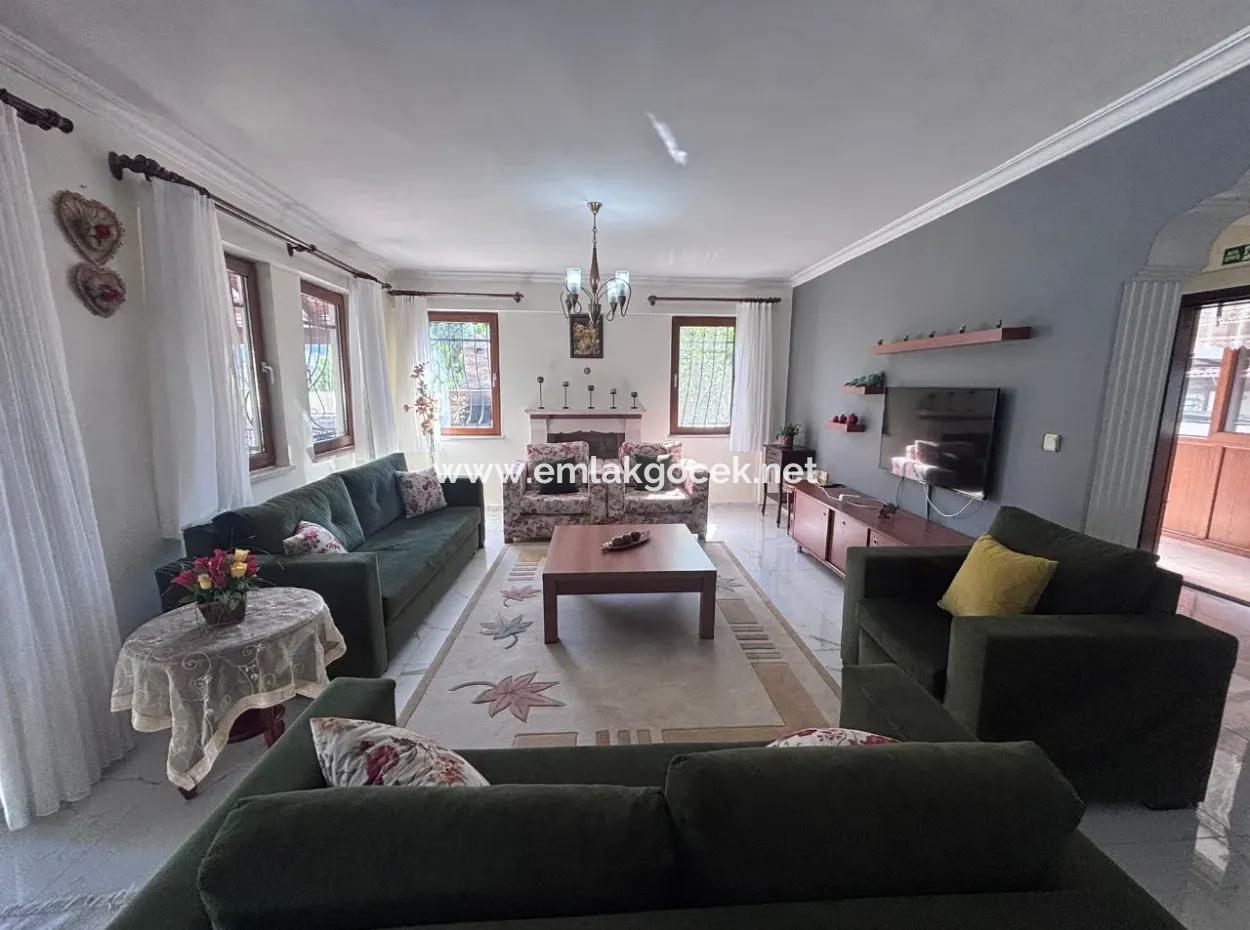 5 1 Villas For Sale In A Plot Of 301M2 In Dalyan Center