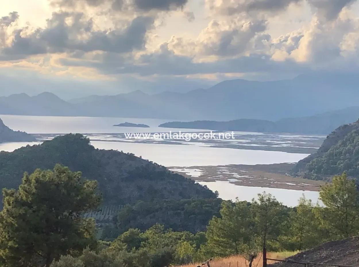 Land For Sale With 1000M2 Sea View In Gokbel