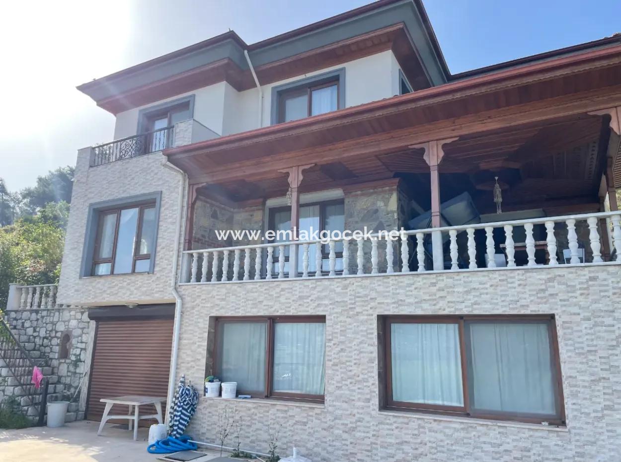 6 1 Villas For Sale With Sea View In Akçapnar
