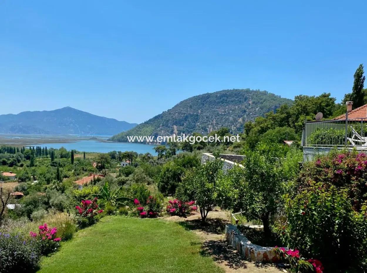 4 2 Villa Houses For Sale With Sea View In Çandır