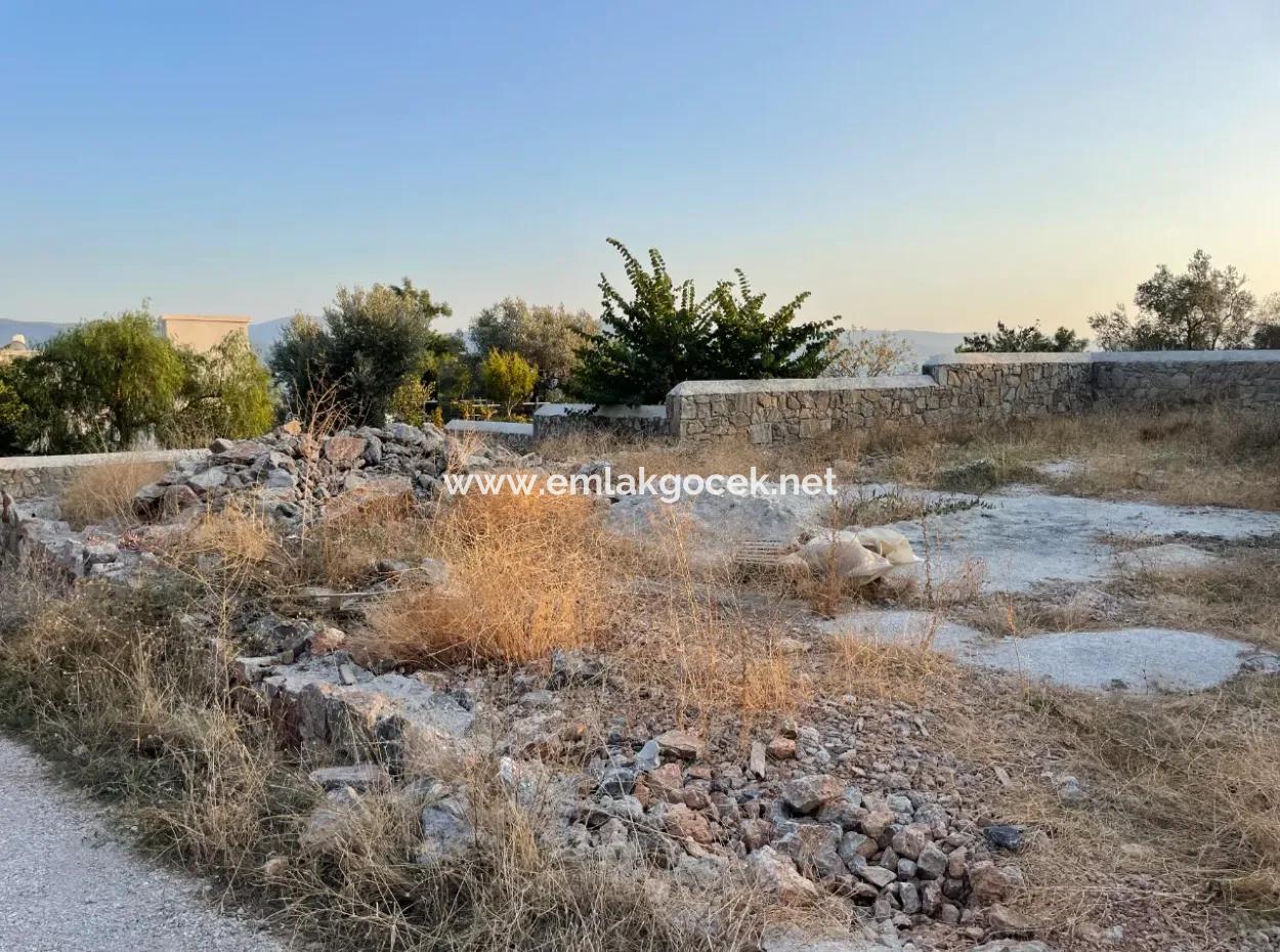 552M2 Land For Sale In Akyaka Kandillide With Sea View