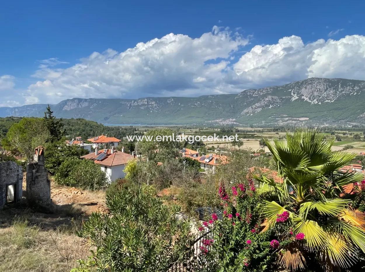 Land For Sale In Akçapnar With Sea View 500M2 Zoning