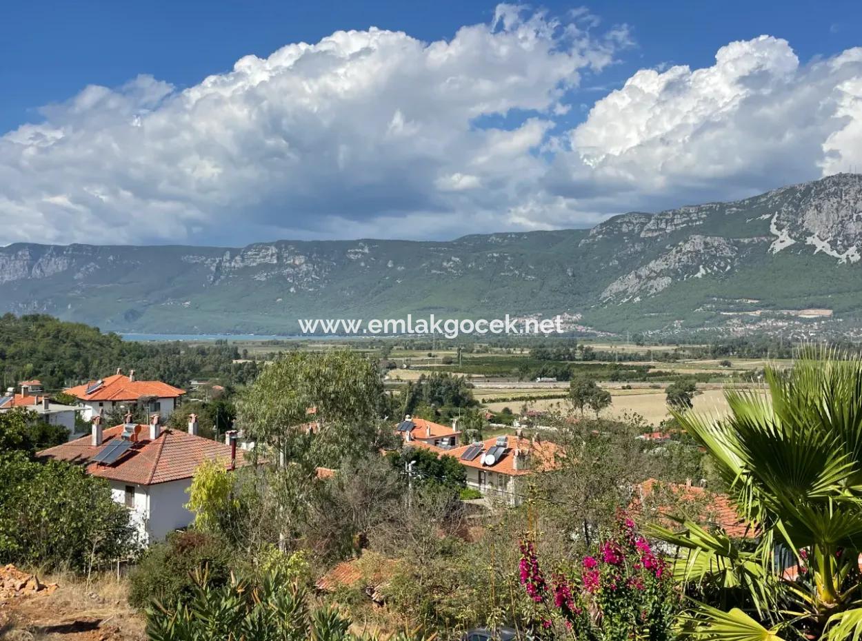 Land For Sale In Akçapnar With Sea View 500M2 Zoning