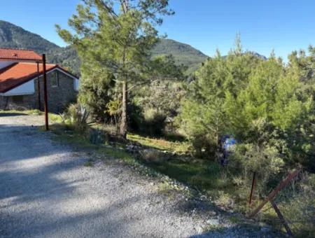 1000M2 Land For Sale With Sea View In The Village Built-Up Area In Gökbel