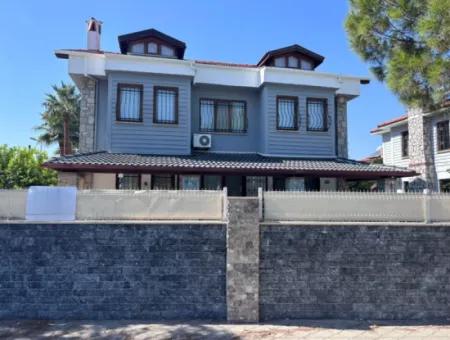 5 1 Villas For Sale In A Plot Of 301M2 In Dalyan Center