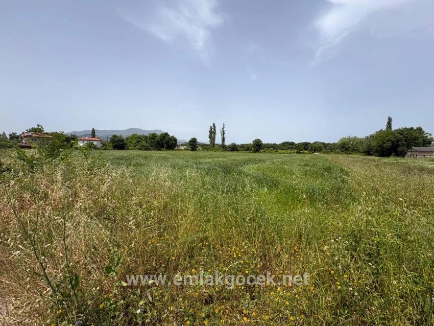 Земля 2390m2 На Продажу В Окчулар, Мармарис