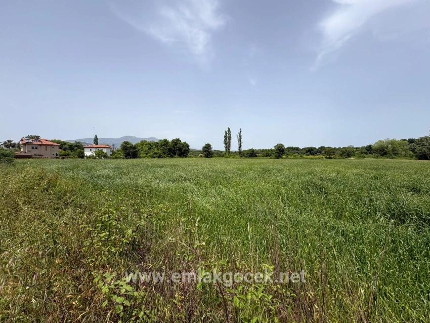 Земля 2390m2 На Продажу В Окчулар, Мармарис