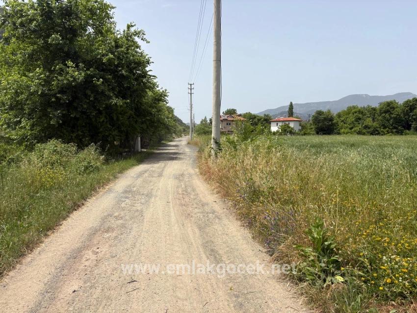 Для продажи Сюжет в Okçular Ortaca - Под Жилье застройку - 2.390 m²