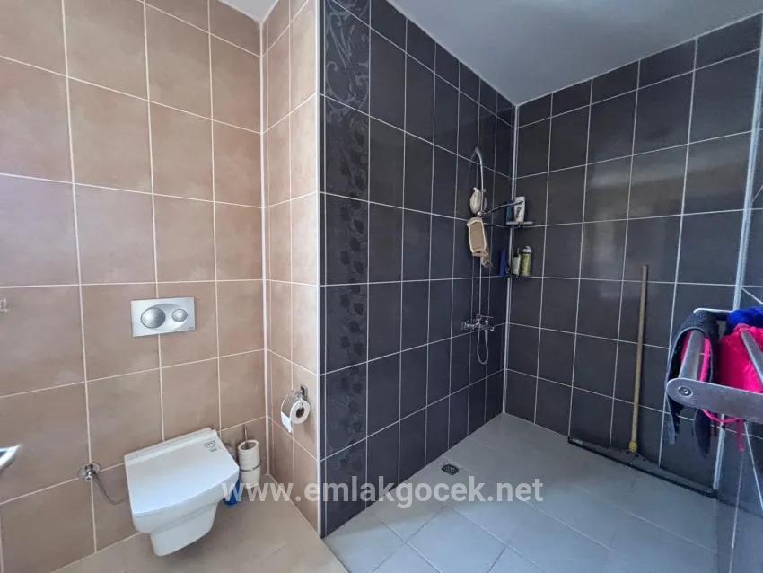 Dalyan Maraş'ta Köşebaşı 980m2 Arsa İçerisinde 5+1 Satılık Villa