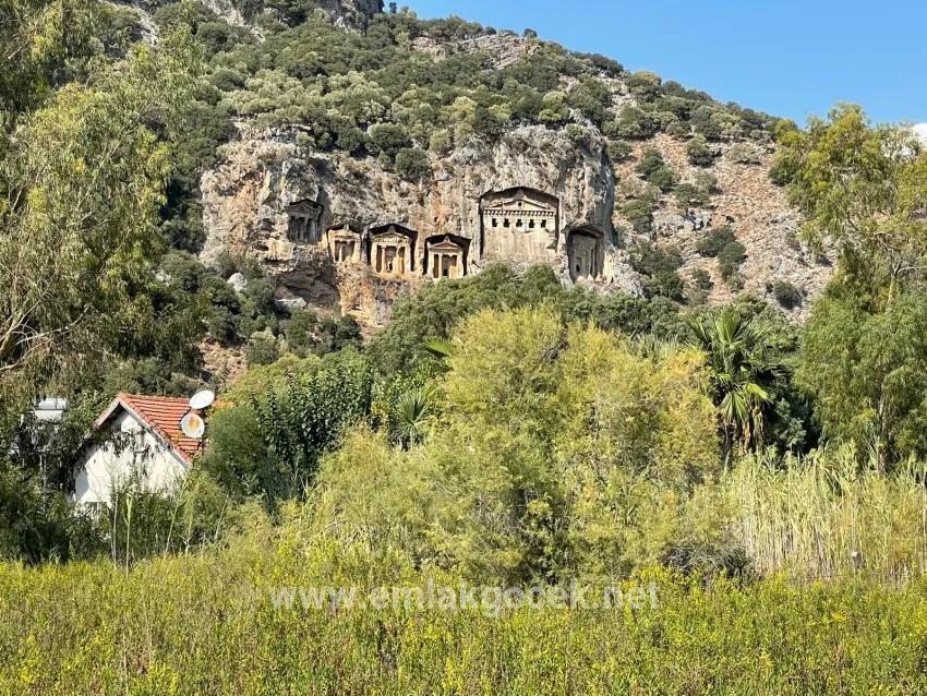 Çandır'da Kanala Sıfır 2765m2 Satılık Müstakil Ev