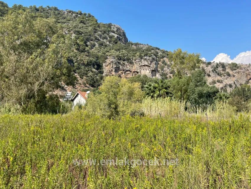 Çandır'da Kanala Sıfır 2765m2 Satılık Müstakil Ev