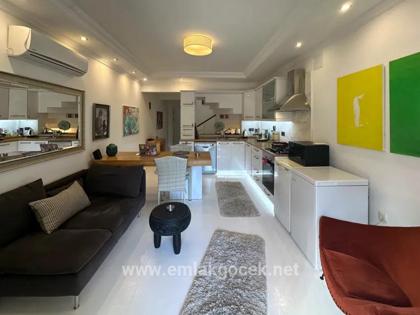 Dalyan'da Kanala Sıfır 4+1 Satılık Villa