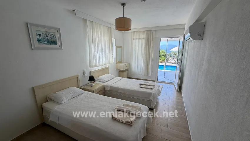 Ortaca Gökbel Mah. Satılık 4+1 Villa - 992 m²