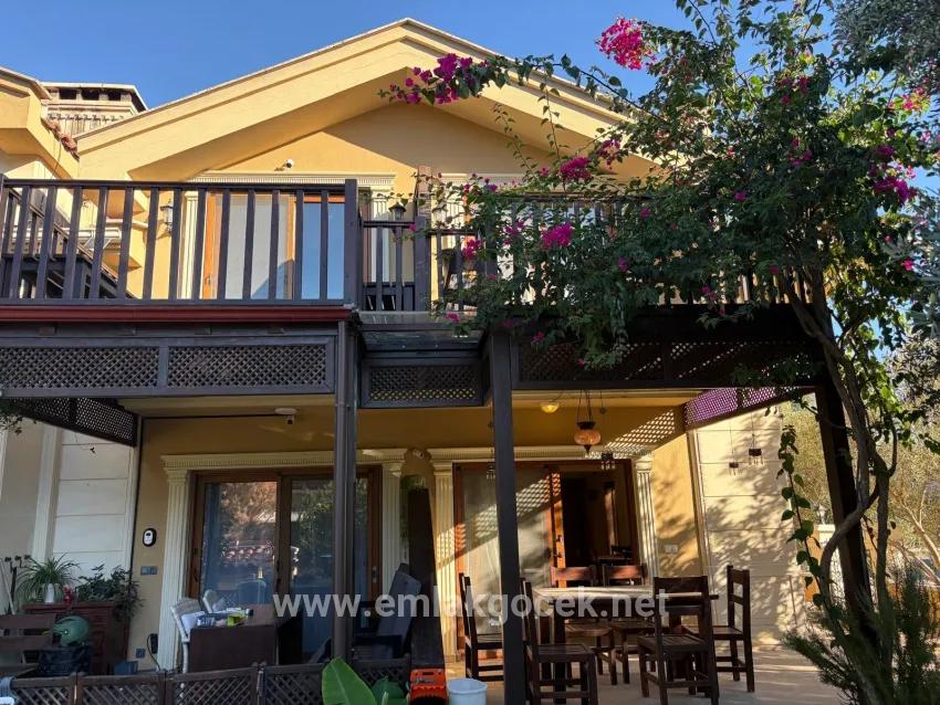 Ortaca Dalyan Mah. Satılık 4+2 Villa - 200 m²