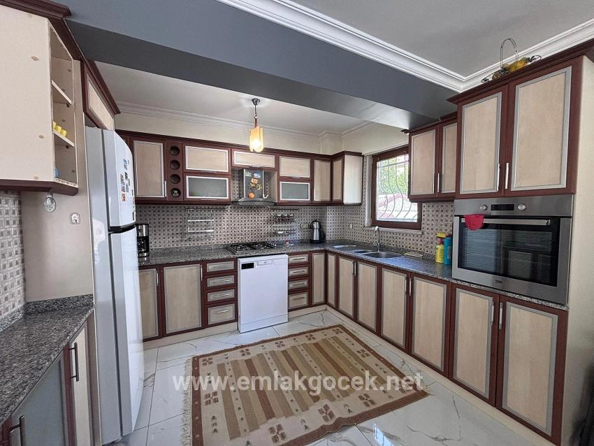Dalyan'da 301m2 Arsa İçerisinde 5+1 Satılık Villa