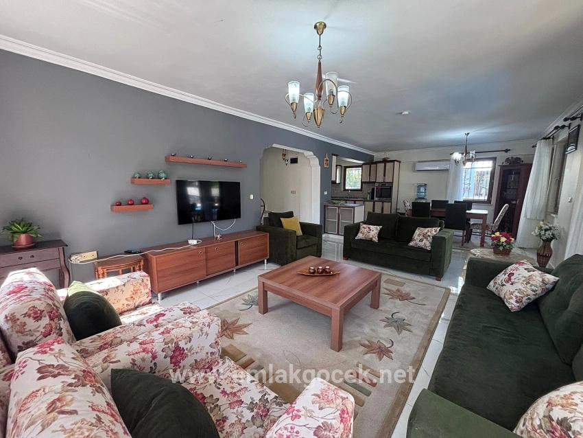 Dalyan'da 301m2 Arsa İçerisinde 5+1 Satılık Villa