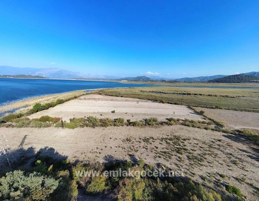 Çandır'da Göle Sıfır 3210m2 Satılık 2b Arazisi