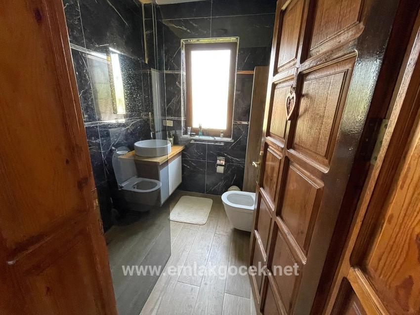 Dalyan İztuzu Manzaralı 7000m2 Arsa İçinde 4+1 Satılık Lüks Villa