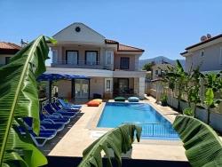 Ortaca Dalyan Mah. Satılık 4+1 Villa - 573 m²