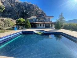 Ortaca Dalyan Mah. Satılık 5+2 Villa - 6.000 m²