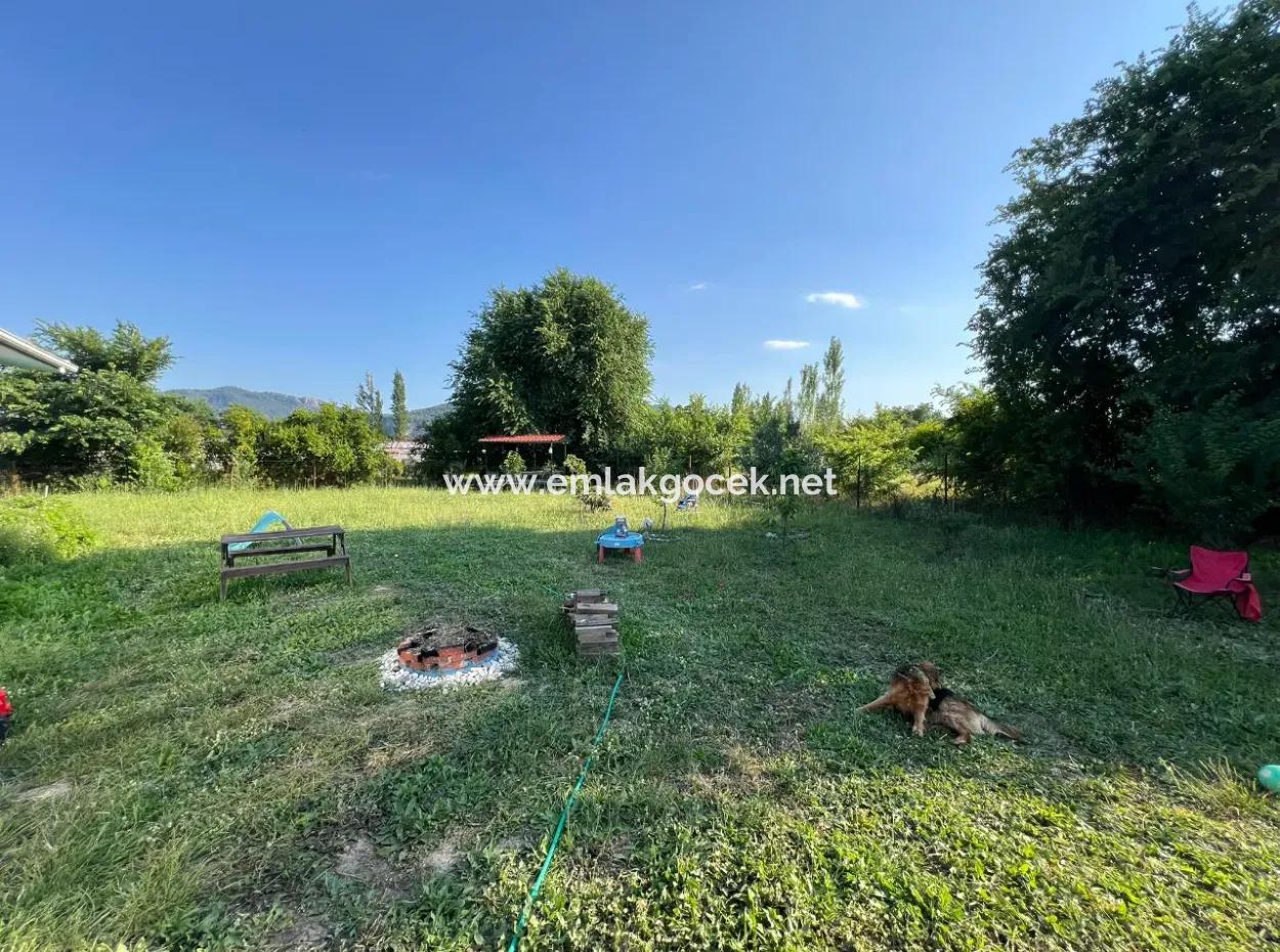 Eskiköy'de 1000M2 Arsa İçerisinde 2+1 Satılık Müstakil Evi