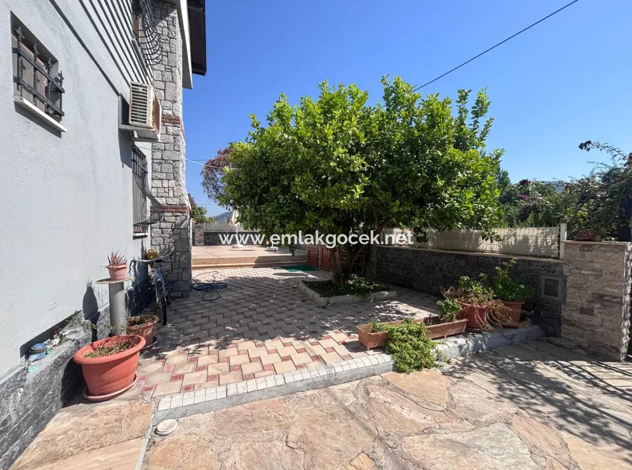 Dalyan Merkezde 301M2 Arsa İçerisinde 5+1 Satılık Villa