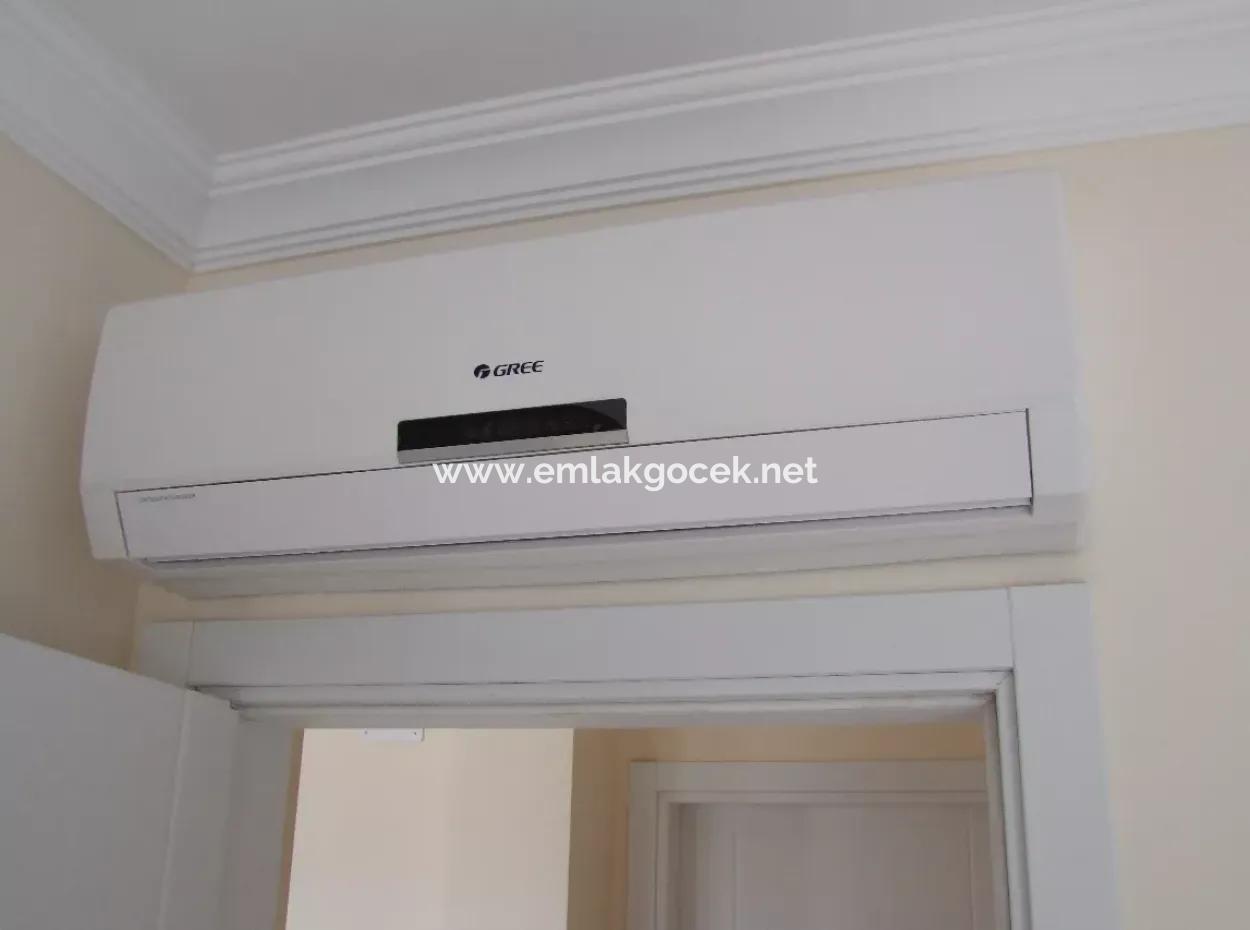 Zeytinalanda Satılık Lüks Villa Köyceğiz Zeytınalanda 6800M2 Arsa Full Göl Manzaralı Satılık Villa