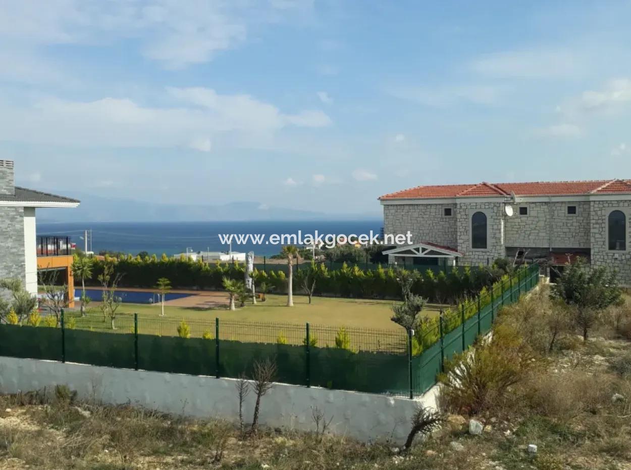 Çeşme Dalyan Mahallesinde Full Deniz Manzaralı 1176M2 İmarlı Satılık Arsa