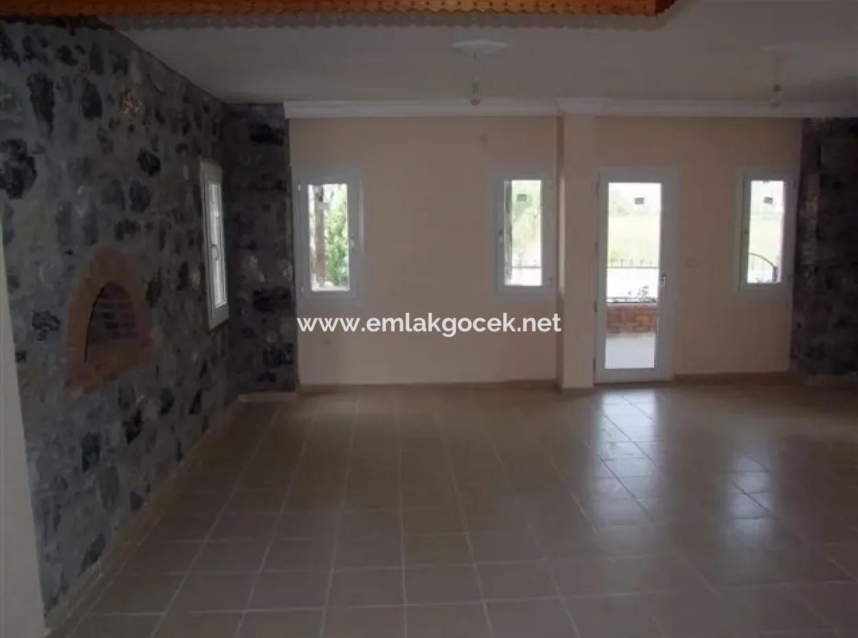 Dalyan'da Site İçerisinde 3+1 Satılık Villa