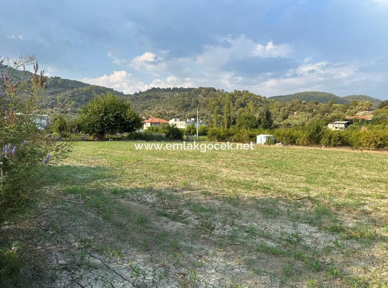 Çandır'da Köy Yerleşik Alanı İçerisinde Rızai-Taksimli 1160M2 Satılık Arsa