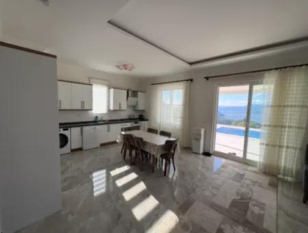 Gökbelde Full Deniz Manzaralı 2+1 Kiralık Villa