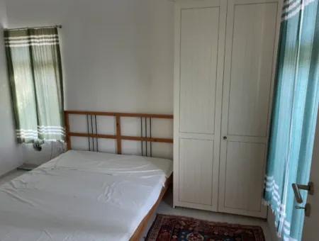 Eskiköy'de 2882 M2 Arsa İçerisinde Müstakil Satılık Tek Katlı Ev
